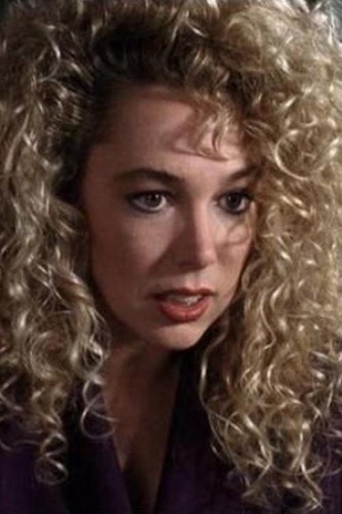 Debi A. Monahan as Alissa