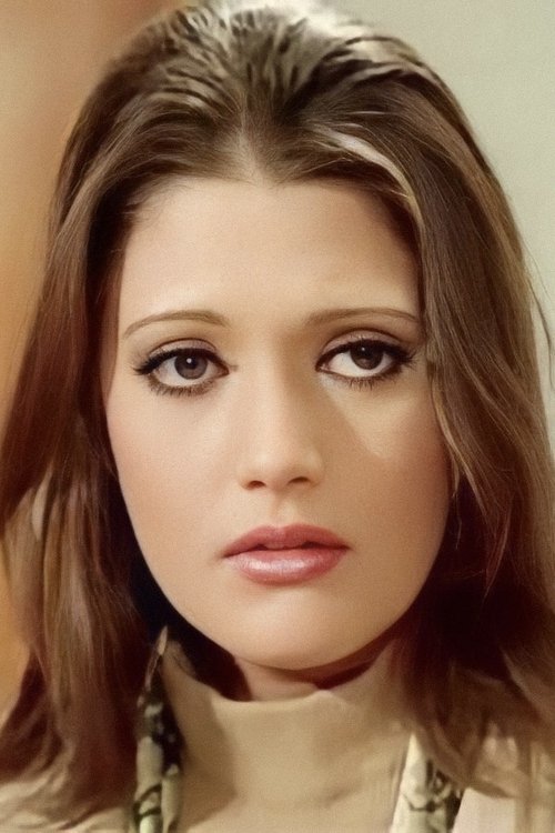 Shams El-Barudy as حنان
