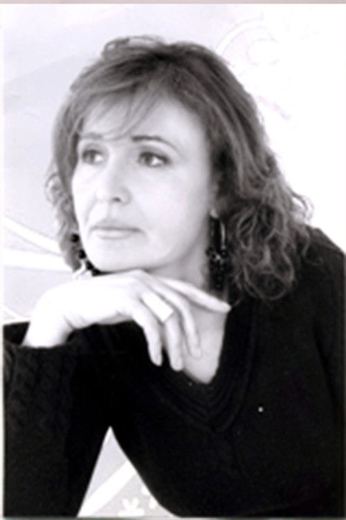 Amina Loukil as Mme Leroy