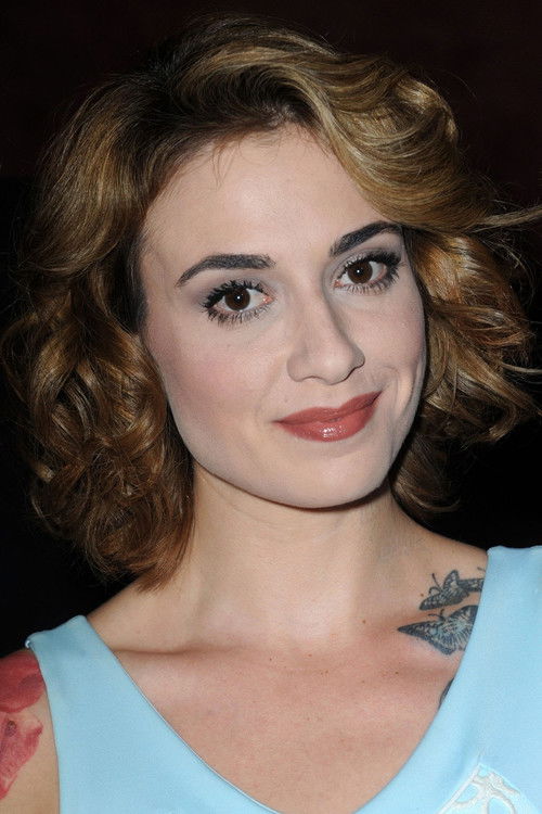 Tess Christiansen as Jade