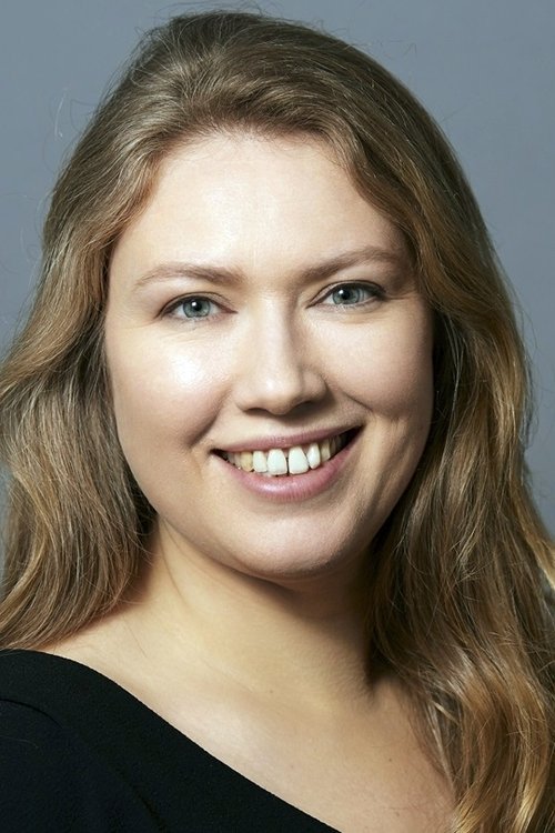 Agathe L'Huillier as Clémentine Simmons