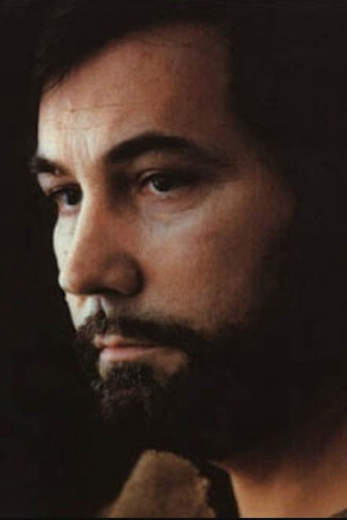 Veriano Luchetti as Macduff