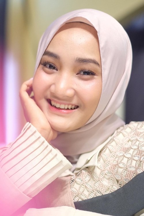Fatin Shidqia as Fatin