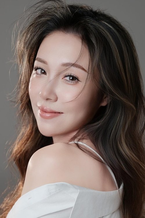 Celia Kwok Wing-Yee as Couple in prologue