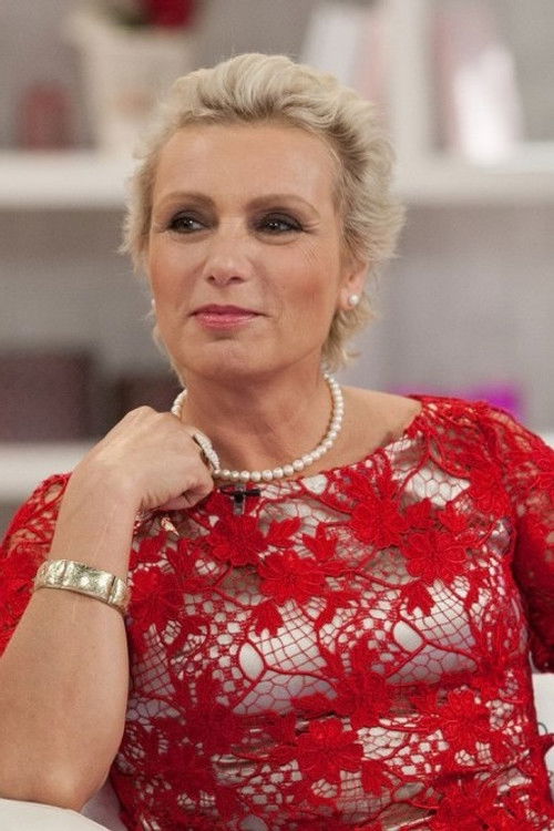 Tallós Rita as Klára