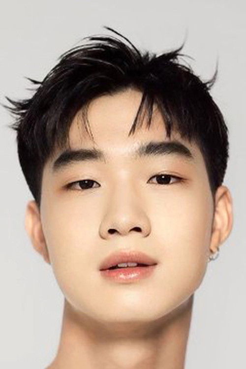 Phurinat Panprommin as Keng