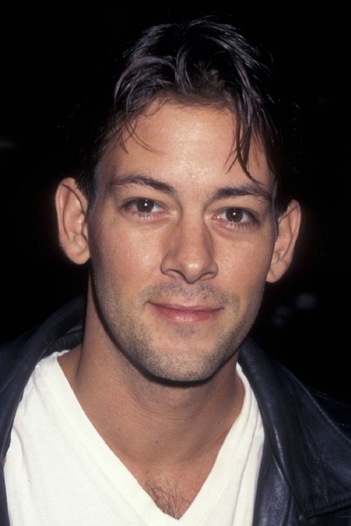 J. Trevor Edmond as Howie Duncan