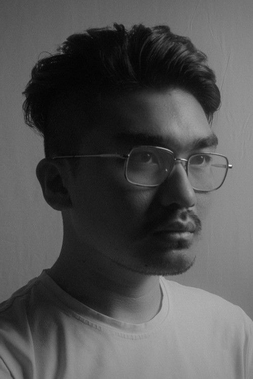 Xyron Parapara as Television News Reporter