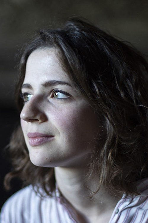 Isabella Mottinelli as Nina