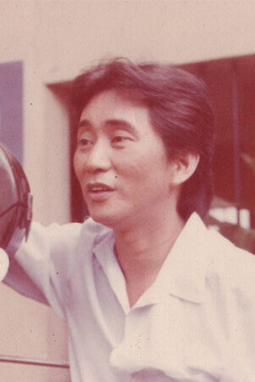 Ishmael Bernal as Self