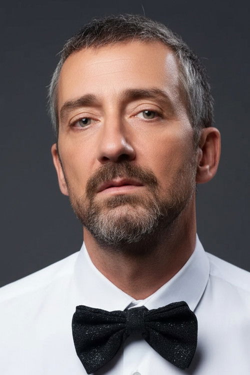 Yunus Günçe as Ferhat