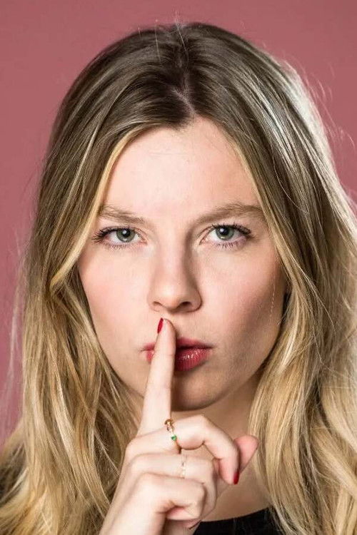 Norah De Roo as Self