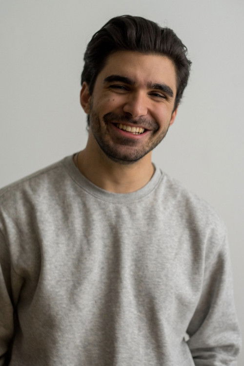 Evan Sellas as Damien