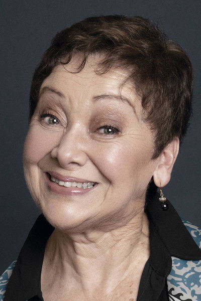 Gloria Benavides as Occupational Psychologist