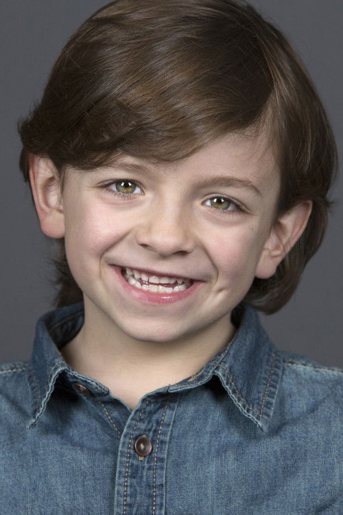 Winslow Fegley as Mel