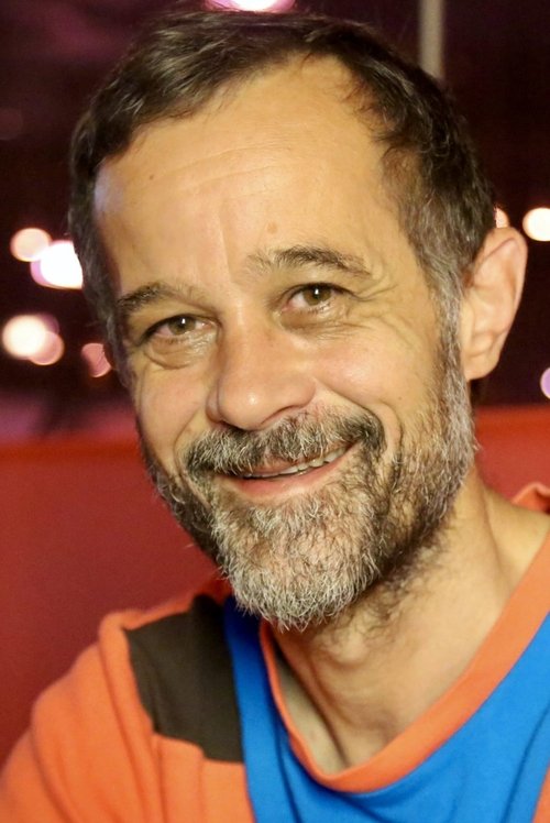 Claude Barras as Mâle orange-outang (voice)