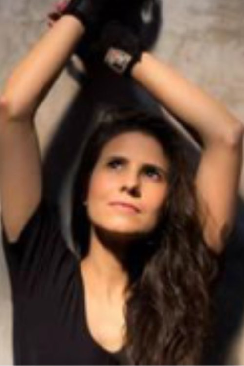 Larissa Fada as Camila