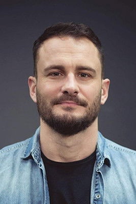 Vincent Scalera as Frère de Rémy