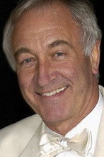 Brian Munn as Robert Morton