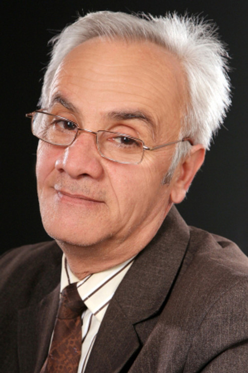 Vahid Aliyev as Eldar