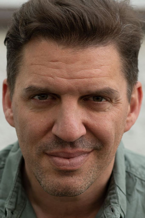 Andreas Bittl as Wolfgang Maurer