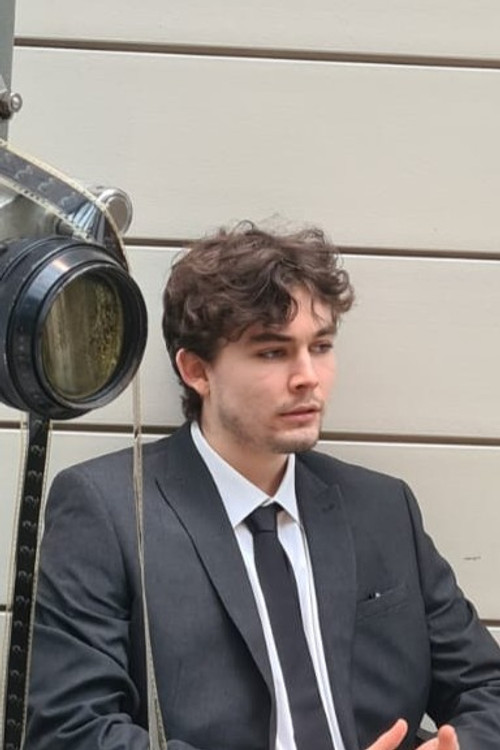 Ted Clarke as (Extra)