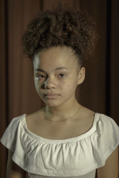 Vanyarianna Ortiz as Leila