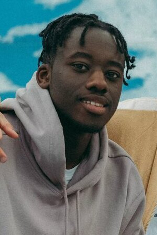 Josselin Blakime as Ayo