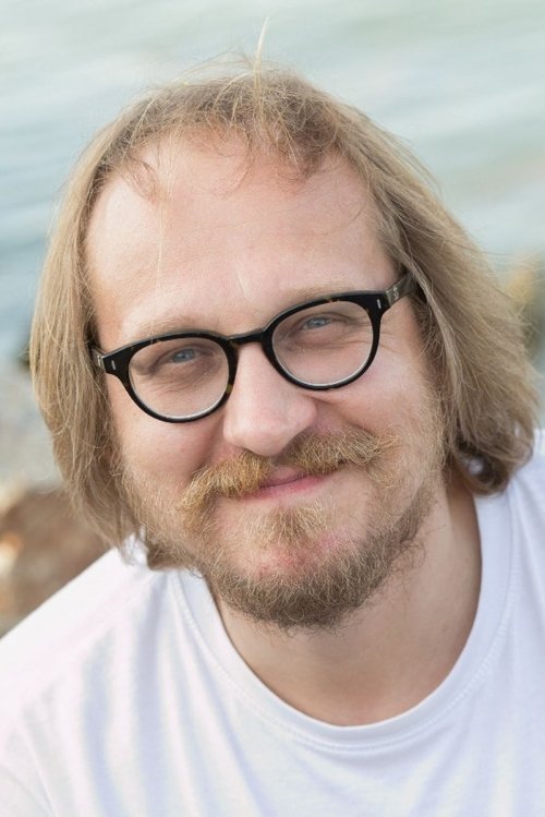 Andres Roosileht as Vaiko