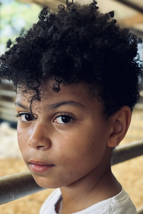 Elliott Heffernan as Tic Tac