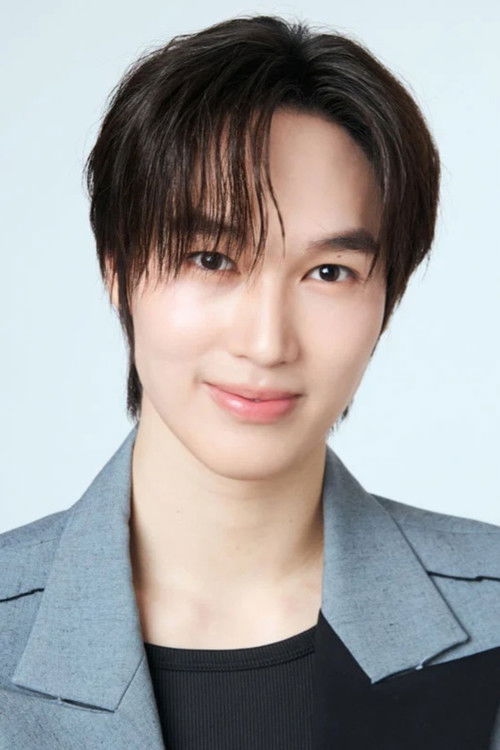 Napat Patcharachavalit as Potae