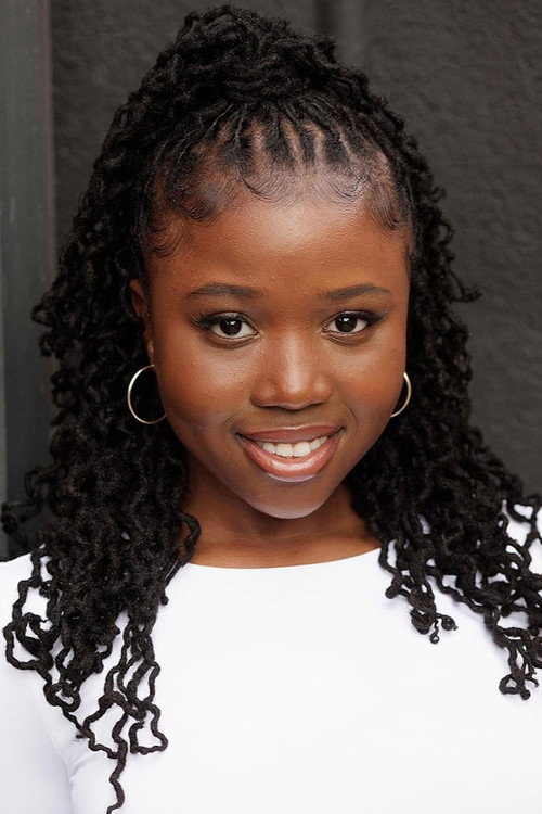 Shechinah Mpumlwana as Beatrice