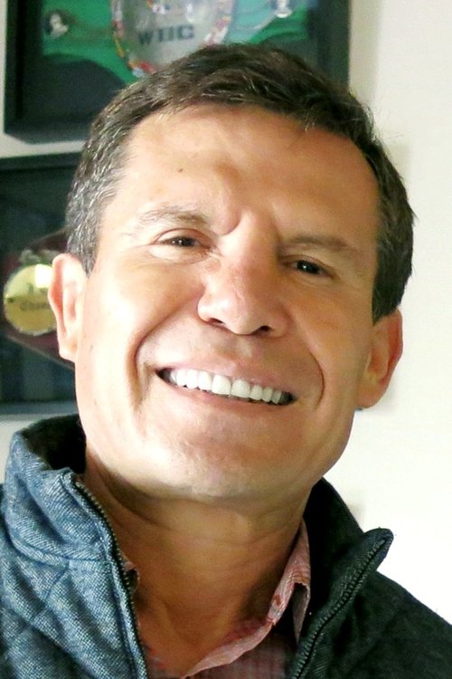 Julio César Chávez as Self