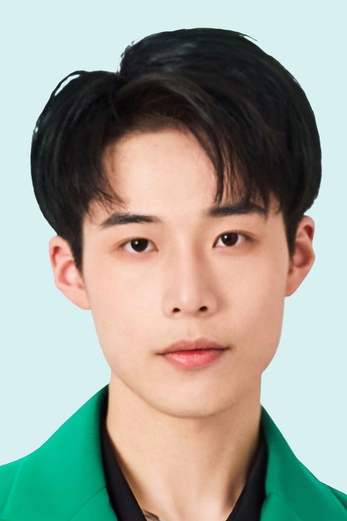 Zhang Tianyi as Lin Dong