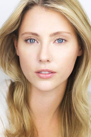 Molly Montgomery as Melissa