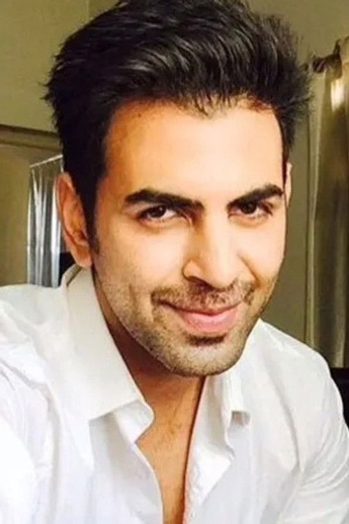 Abrar Zahoor as Zayd Safirini