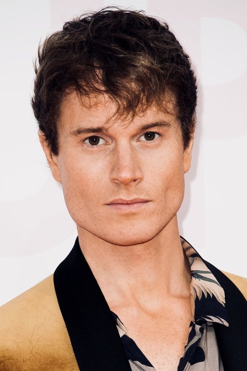 Laurie Paul Calvert as Steve