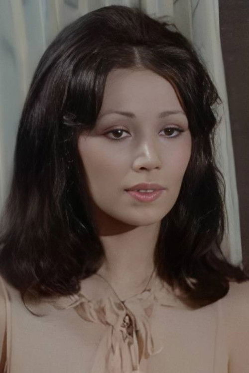 Nadège Monceau as Nadège