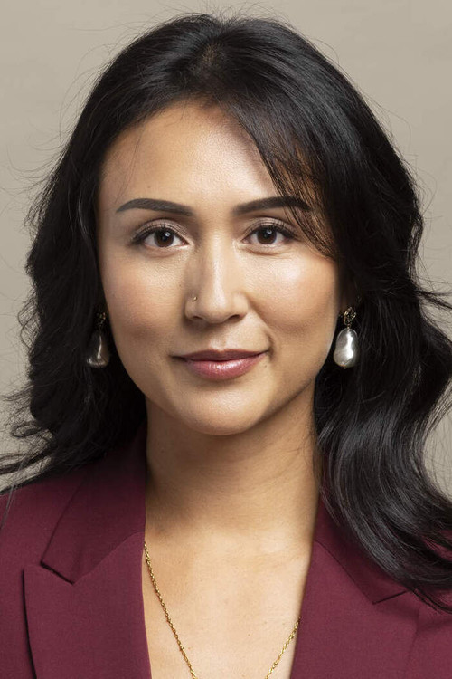 Sheling Kamkes as Tess