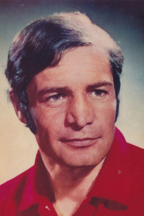 Reza Beyk Imanverdi as Fattah