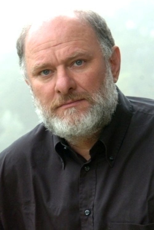 Vanni De Lucia as Frantz