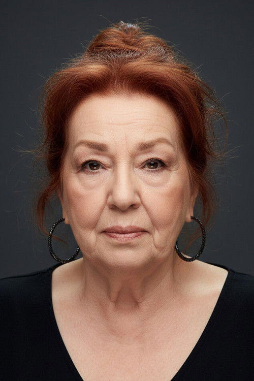 Güven Hokna as Hayriye Tekin