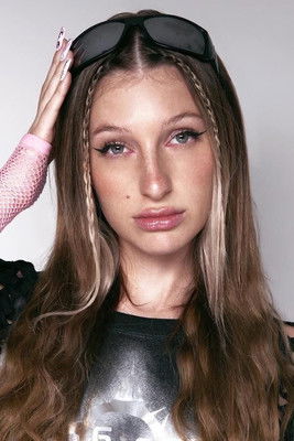 Yamila Safdie as Camila