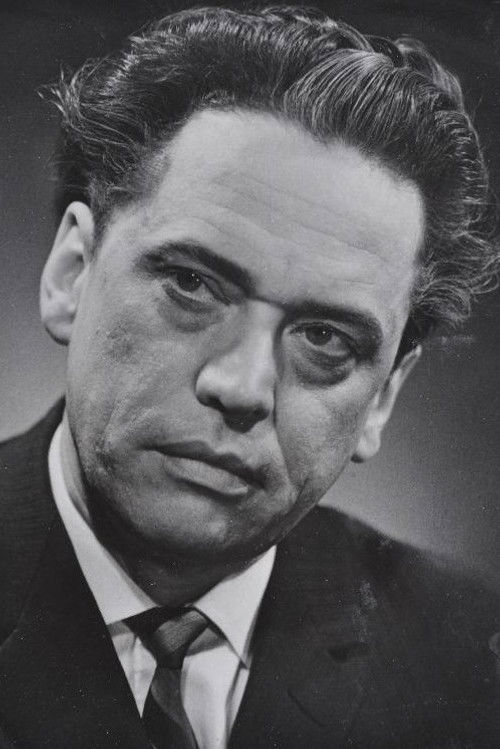 Eduard Ralja as Maydell