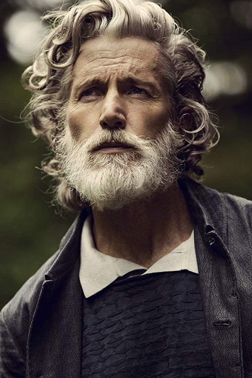 Aiden Brady as Johnny