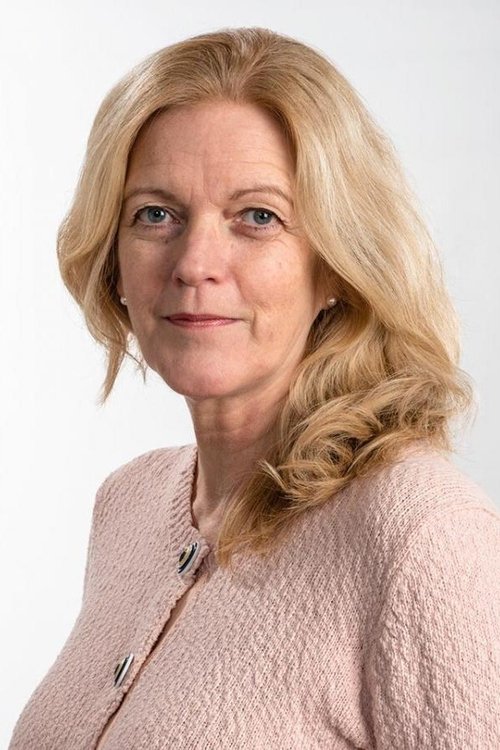 Maria Arnadottir as Ewa