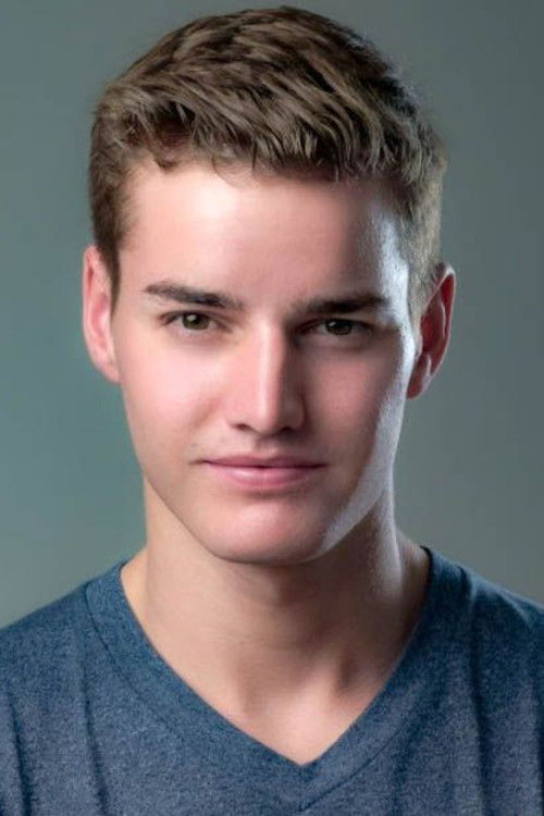 Thomas Jansen as Daniel Hunter