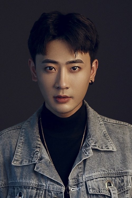 Xuan Yihao as 亲信