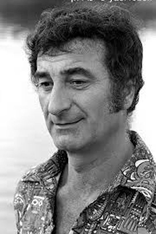 Gideon Singer as Egyptian Colonel