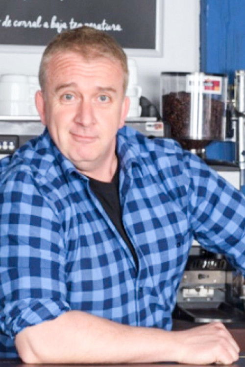 Óscar Terol as Antxon